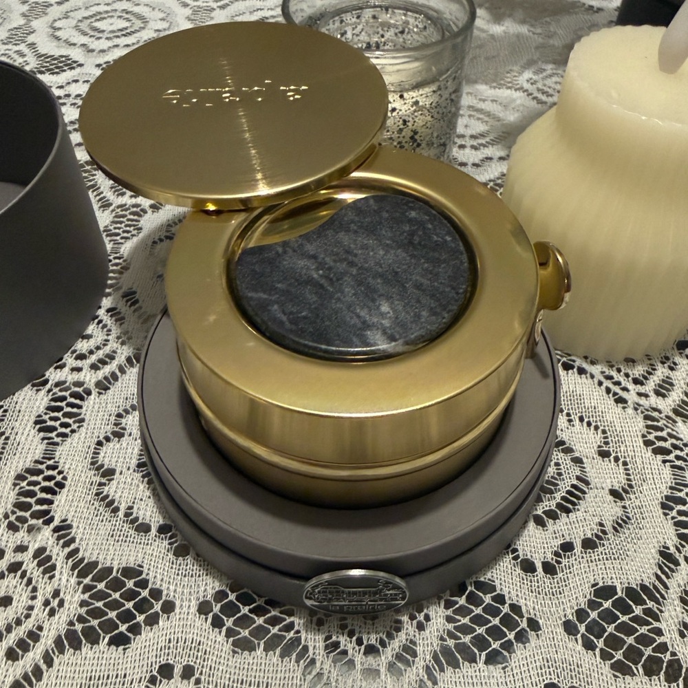 NEW La Prairie Pure Gold Nocturnal Balm Full Size - Picture 7 of 11